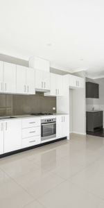 Fantastic 1 Bedroom Granny Flat - Great Location! - Photo 4