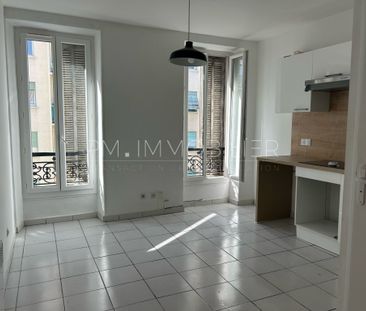 T2- RUE FERRARI - Photo 1