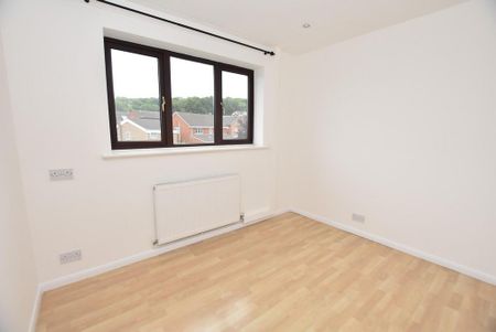 4 bedroom detached house to rent - Photo 5