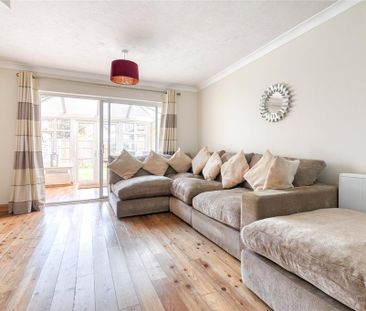 2 bedroom terraced house to rent - Photo 3
