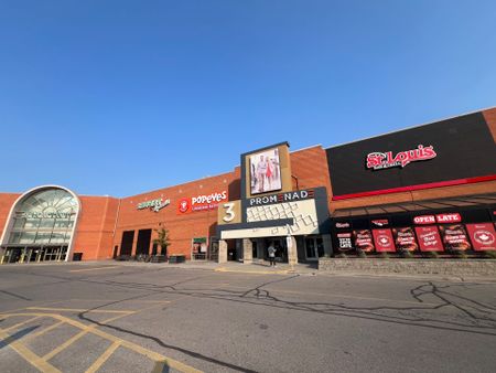 For Lease - 8 Beverley Glen Boulevard Unit# 902, Vaughan, Ontario - Photo 4