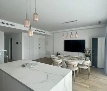 Alquiler de dúplex en Calle de Brasil, 2 - Photo 3