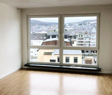 Gepflegte 2 Zimmer Wohnung • Einbauküche • sofort Bezugsfrei - Photo 1