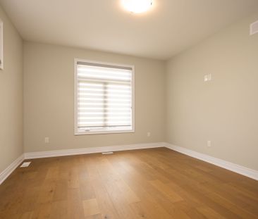 For Lease - 3580 Canfield Crescent, Fort Erie, Ontario - Photo 1