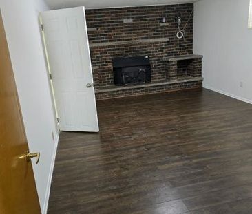For Lease - 12 Bamford Crescent Unit# Lower, Toronto, Ontario - Photo 5