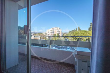 Location Appartement 1 pièce 29m² CAGNES SUR MER 06800 - Photo 3