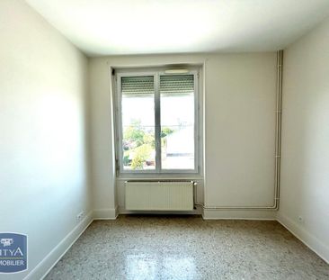 Location Appartement 2 pièces 41m² PERONNAS 01960 - Photo 5