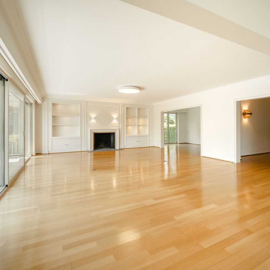 Prins van Oranje, Ukkel - Foto 1