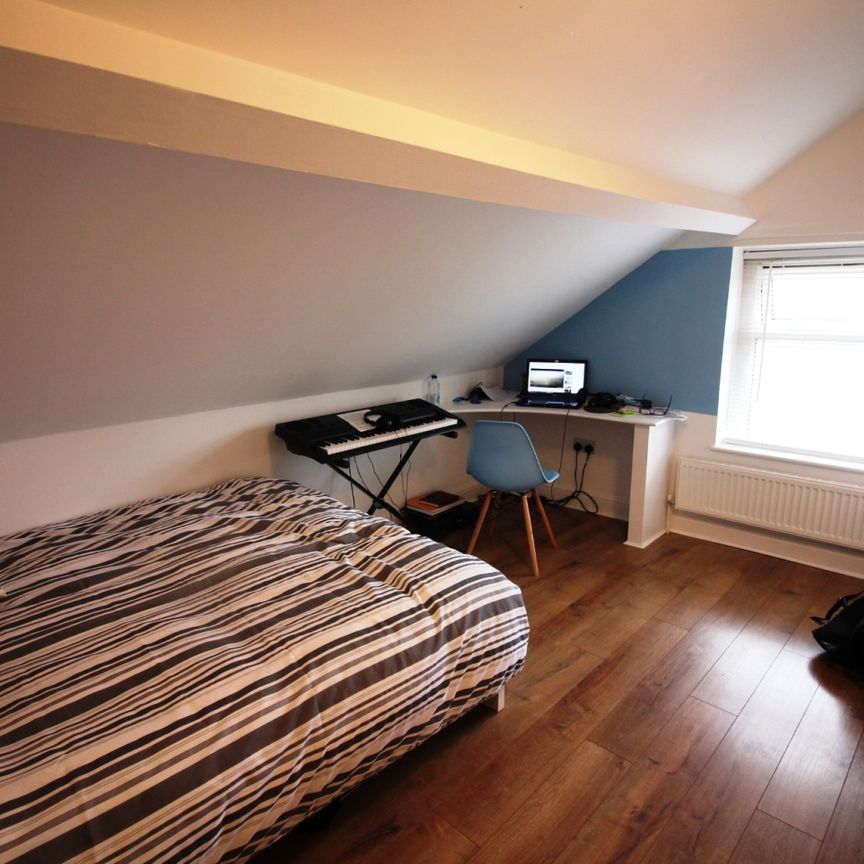 Cathays Terrace, Cathays - Photo 1