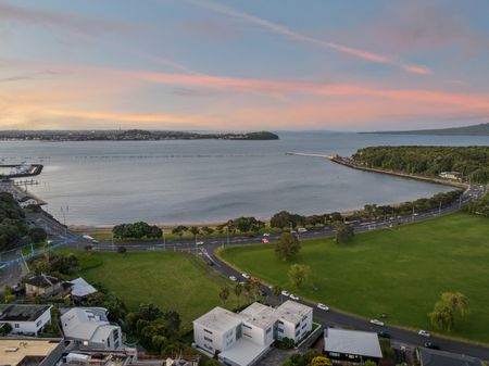 1 Watene Crescent, Orakei, Auckland 1071 - Photo 2