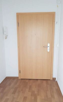 Gemütliche Single-Wohnung mit separater Küche! - Photo 1