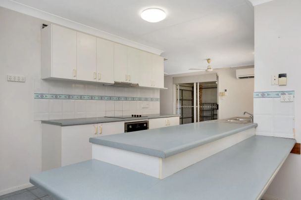 Family Living Made Easy! - Photo 1