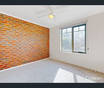 2/274 Nepean Highway, Seaford, Vic 3198 - Photo 2