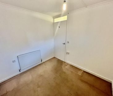 2 bedroom maisonette to rent - Photo 3