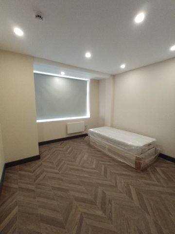 Studio Flat, Drakewood Road, SW16 - Photo 2