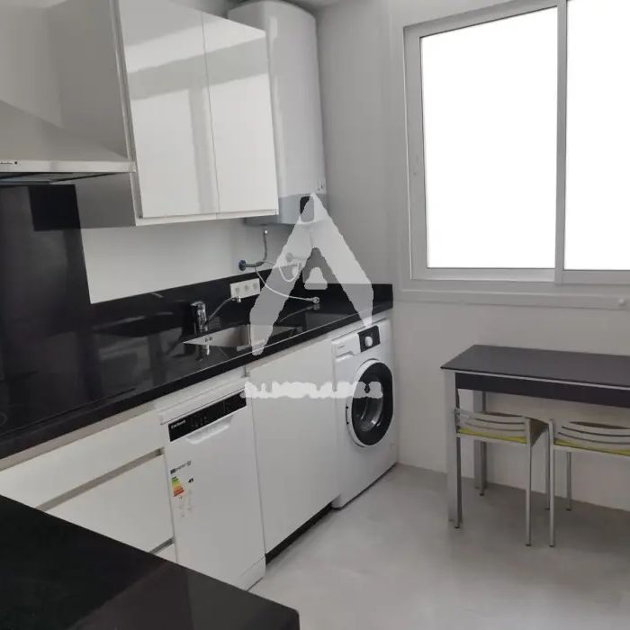 Piso en alquiler en Centro - Photo 1
