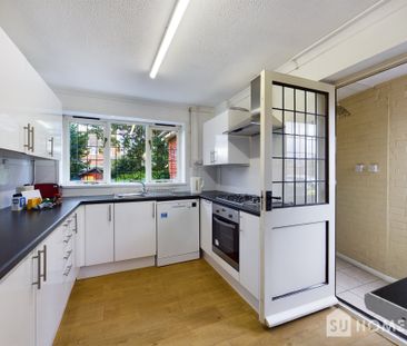 1 bed house / flat share to rent in Richard Avenue, Wivenhoe - Photo 5