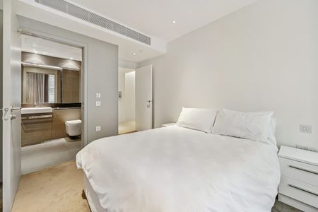 Sherwood Street London W1F - Photo 3