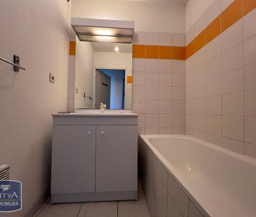 Location Appartement 3 pièces 54m² CHATEAURENARD 13160 - Photo 5