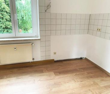 2 Zimmer Küche Bad - kleine und feine Wohnung im EG in Oberlungwitz... - Photo 1