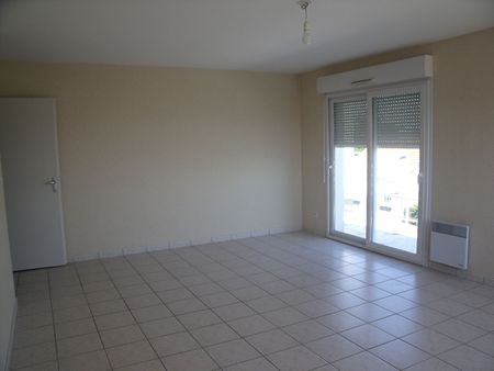 Location Appartement 3 pièces 67m² TOURS 37100 - Photo 4