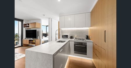 Top Level Light House Apartment, With Luxury Furniture - Photo 4