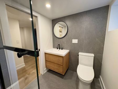 For Lease - 275 Mortimer Avenue, Toronto, Ontario - Photo 5