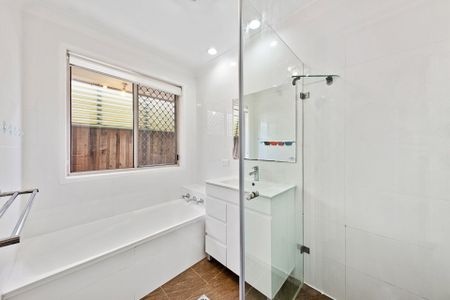 Idyllic Family Home - Photo 5