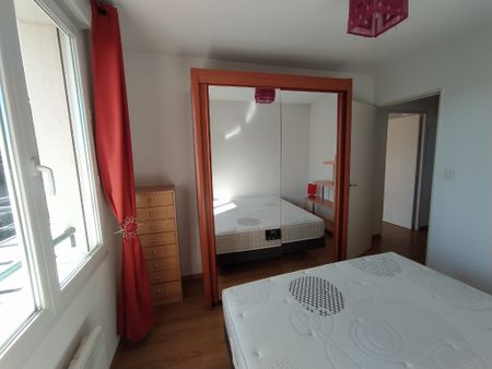 Appartement meublé - 2 pièces - Montjuzet/Chanturgue - Photo 5