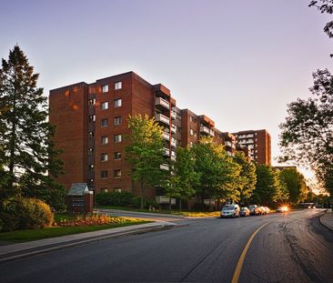 220 Woodridge Crescent, Bayshore - Belltown, Ottawa, ON - Photo 4