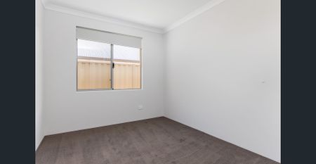 NEAR NEW MODERN FAMILY HOME! - Photo 4