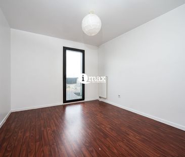 Location Appartement COLOMBES - - Photo 3