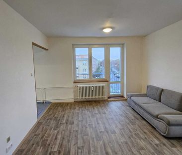 Pronájem bytu 2+1 50 m² - Photo 1