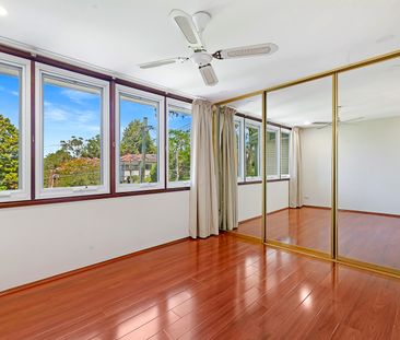 25 Clovelly Road, Hornsby NSW 2077 - House For Rent | Domain - Photo 5
