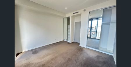 Split level 2 bedroom apartment within the highly sought after Tempo Development - Photo 3