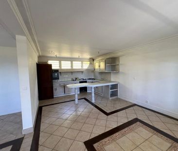 A louer, Maison / Villa, 113 m² - Photo 3