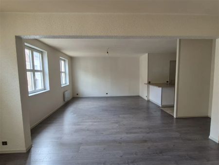 Location appartement 3 pièces - 81.66m² à Saint-omer (62500) - Photo 4