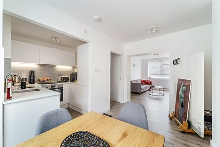 2 bedroom apartment - Photo 3