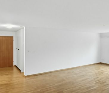 Moderne 4.5-Zimmer-Wohnung mit grossem Balkon nähe Wil - ab sofort ... - Photo 4