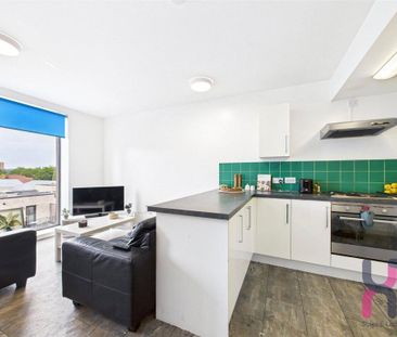 1 bedroom flat to rent - Photo 2
