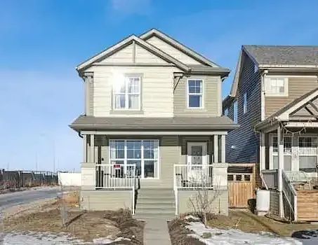 Auburn Bay, Mountain view, 3 bedroom upper main floor with Garage | 81 Auburn Bay Gardens Southeast, Calgary - Photo 1