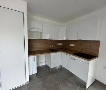 Location Appartement 3 pièces 62m² LE BOURGET DU LAC 73370 - Photo 1