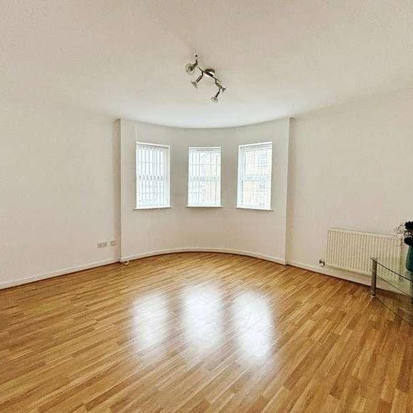 Llwyn Passat, Penarth, CF64 - Photo 1