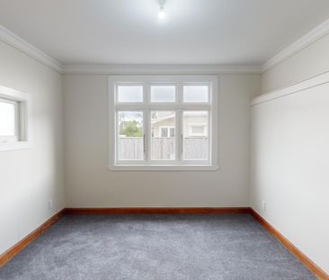 Roslyn - 3 Bedrooms - Photo 1