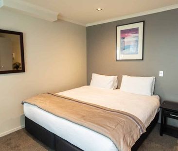 City view studio apartment in Wellington Central - Photo 1