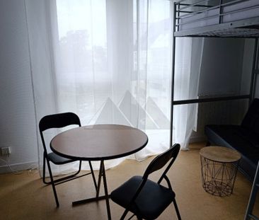 BREST APPARTEMENT CROIX ROUGE STUDIO MEUBLE CAVE PARKING ASCENSEUR ... - Photo 5