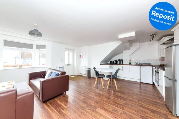 2 bedroom property to rent - Photo 1