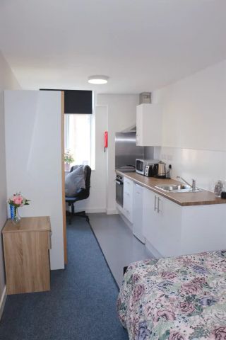 Superior Studios - Photo 4