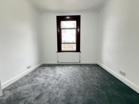 4 bedroom terraced house to rent - Photo 4