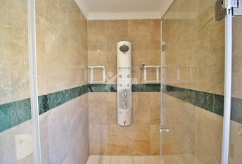 Luxury 2 bedrooms Penthouse Duplex for rent in Nueva Andalucia